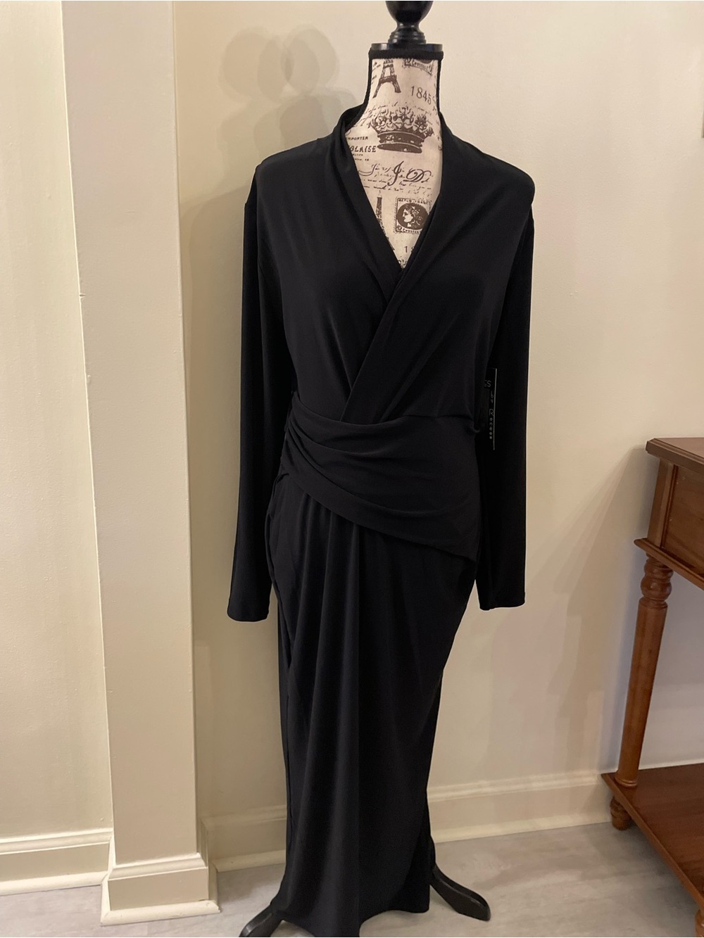 New Attitudes by Renee Knotted side Black Stretch Dress ~ M
